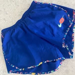 Nike Girls size Large running shirts active wear Dri-fit sports play clothes